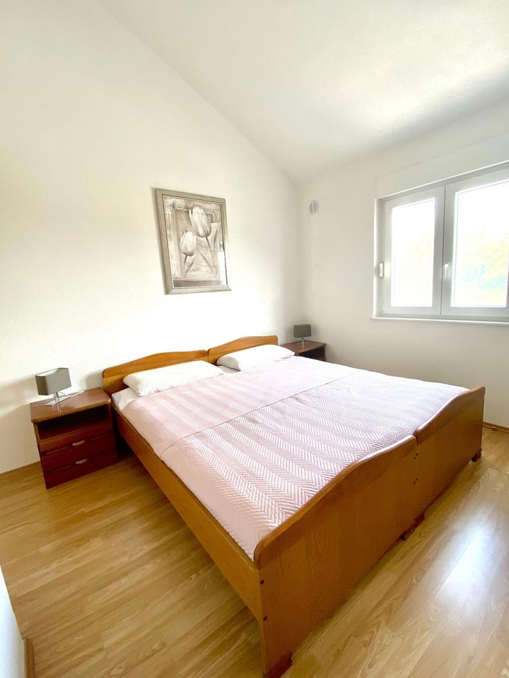 Haus mit 2 Apartments Kroatien (Zadar) in München