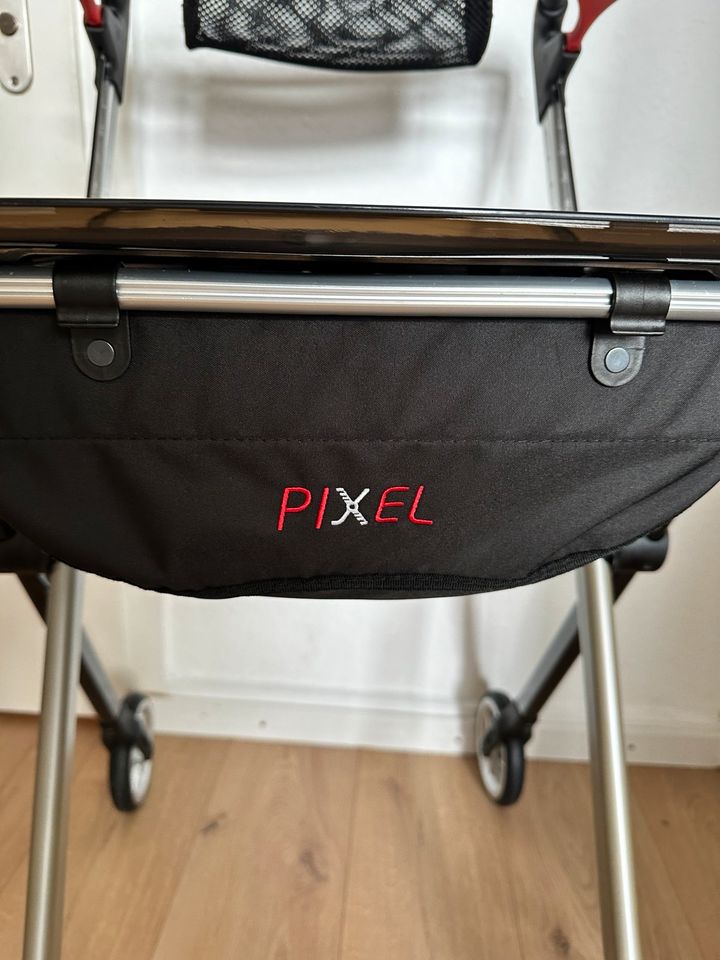 PIXEL Wohnraum-Rollator Rehasense Pixel mit Tasche und Tablett in Hamburg