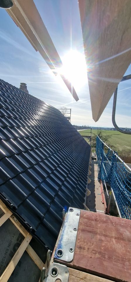 Dachdeckermeister sucht Arbait neue Dach Reparaturen 20 % Rabatt in Gummersbach