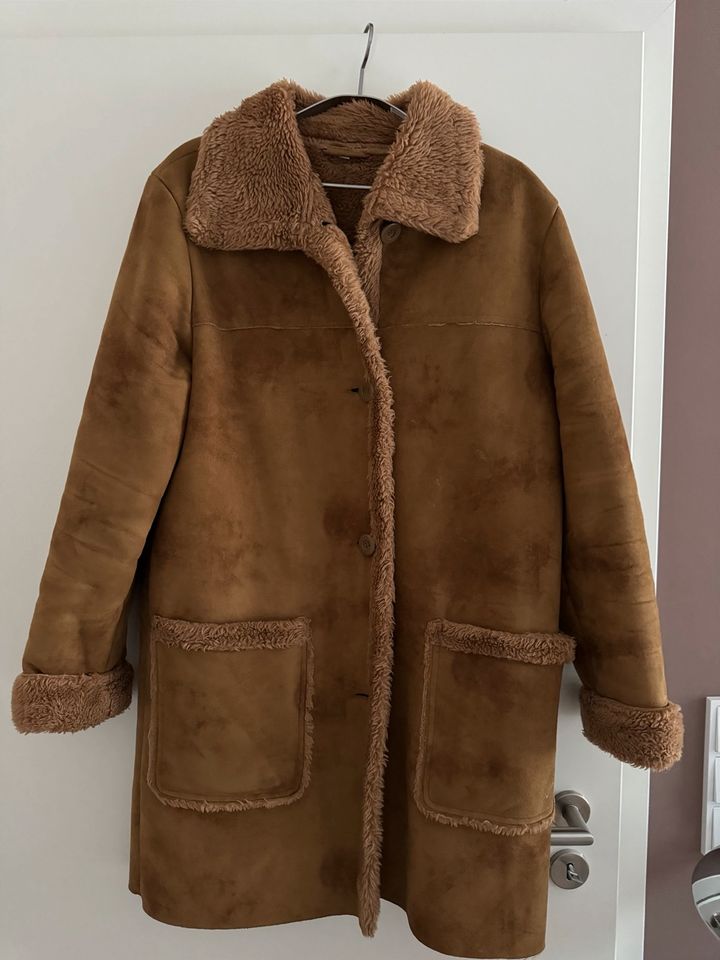 Teddymantel cognac/beige Größe 38 gebraucht in Wiesbaden