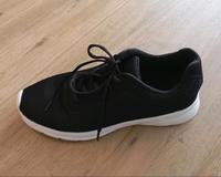 VTY Deichmann Sneaker Gr. 44 Schwarz Damen Herren Sportschuhe Altona - Hamburg Sternschanze Vorschau