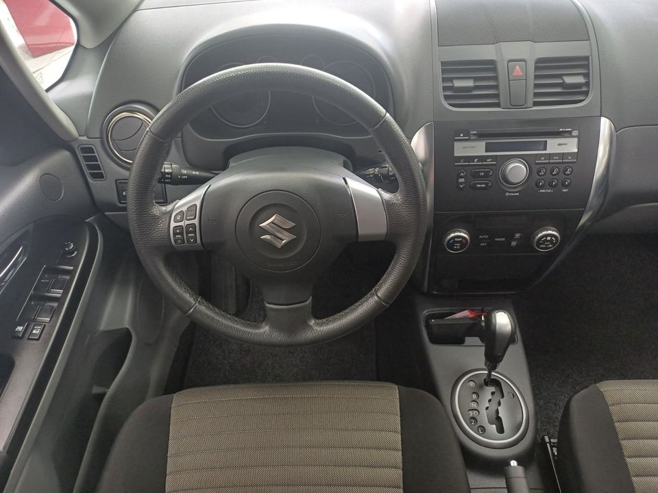 Suzuki SX4 Automatik / TÜV & Service NEU / gepflegter Zustand in Malchow