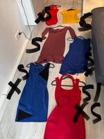 Guess Abendkleider, Sommerkleider und tshirt Düsseldorf - Bilk Vorschau