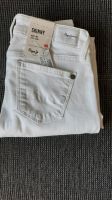 Pepe Jeans London Mid Style weiß Gr. XS,  34, W24 Neu Nordrhein-Westfalen - Bad Oeynhausen Vorschau