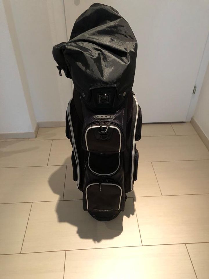 Golf-Bag   Sicherer Transport für Ihr Schläger in Konstanz