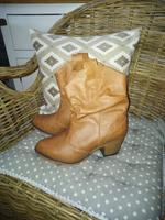 Bonprix BCP Cowboy Stiefelette aktuelles Modell 38 cognac NEU Bayern - Selbitz Vorschau