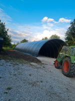 Landwirtschaftliche Leichtbauüberdachung - 9,00 x 10,00 Meter - Rundbogenhalle für Bauernhof Nutztierhaltung Pferde Schafe Rinder Kühe Esel Ziegen Hühner Schweine Kälber Tierhaltung Reithalle Stall Bayern - Freising Vorschau