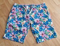 Recycled Art World Shorts Bermuda kurze Hose floral Gr.36 L Thüringen - Erfurt Vorschau