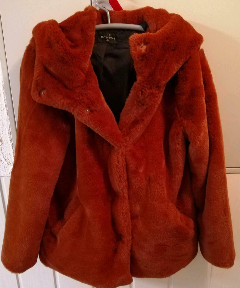 Jacke (faux-fur) in Wildberg