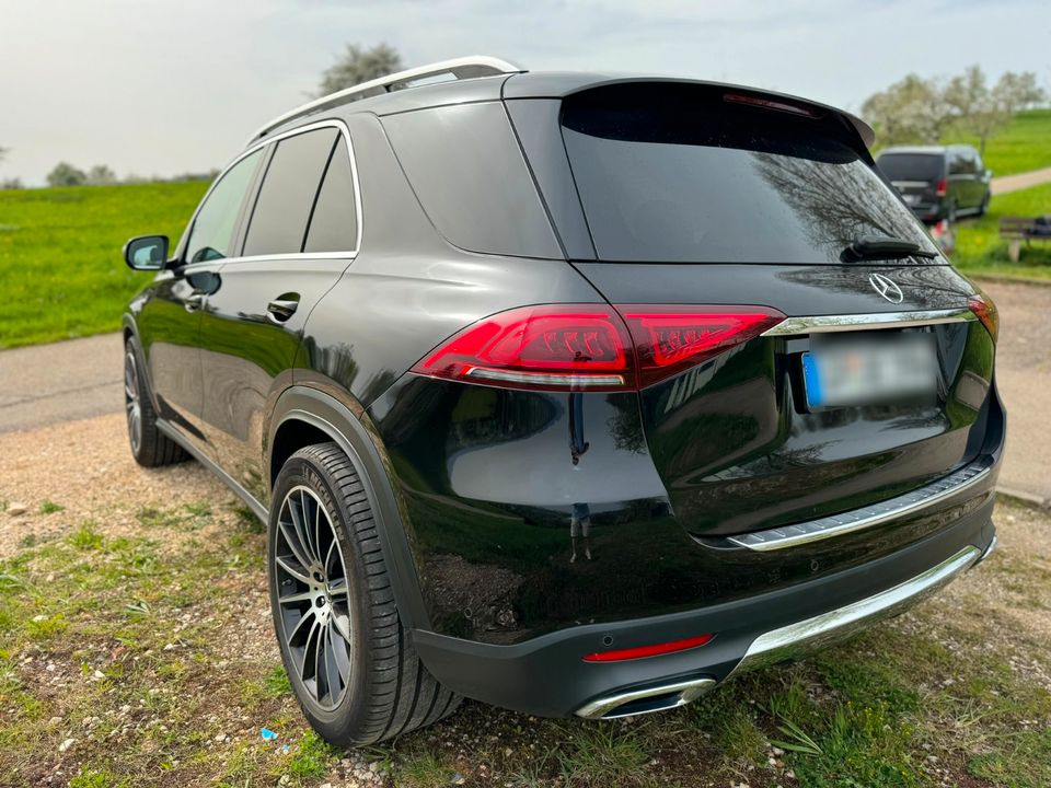 Mercedes-Benz GLE300 - NP: 97.000€ AMG RÄDER + LEDER + PANO + 360 in Ebersbach an der Fils