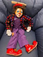 Clown Marionette, ca. 65cm hoch, mit Keramik-Kopf, -Füßen und - H Nordrhein-Westfalen - Kerpen Vorschau