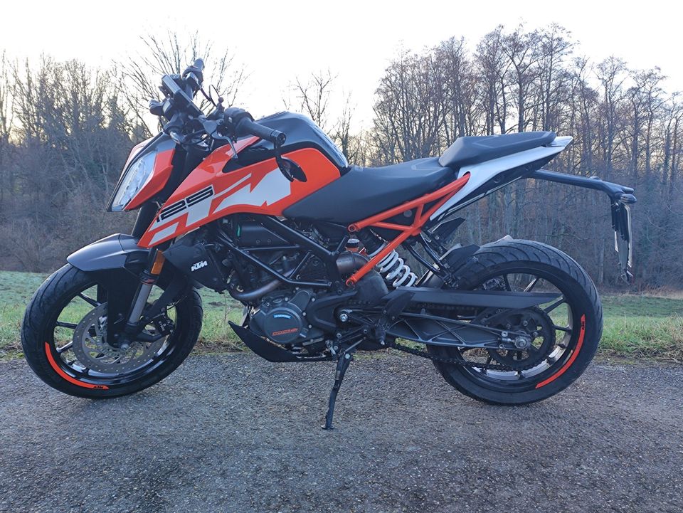 KTM Duke 125 in Kuppenheim