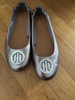 Tommy Hilfiger Damen Schuhe Ballerina Gr 40 Wuppertal - Elberfeld Vorschau