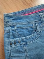 CANADA Jeans Gr. 38 – mit Sternchen an Taschen u. Knöpfen am Bein Brandenburg - Hennigsdorf Vorschau