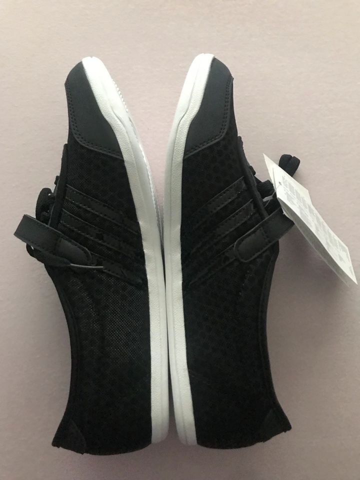 Neue Adidas Ballerina Schuhe Schwarz Gr. 40 2/3 Diona W F98212 in Berlin -  Hohenschönhausen | eBay Kleinanzeigen ist jetzt Kleinanzeigen