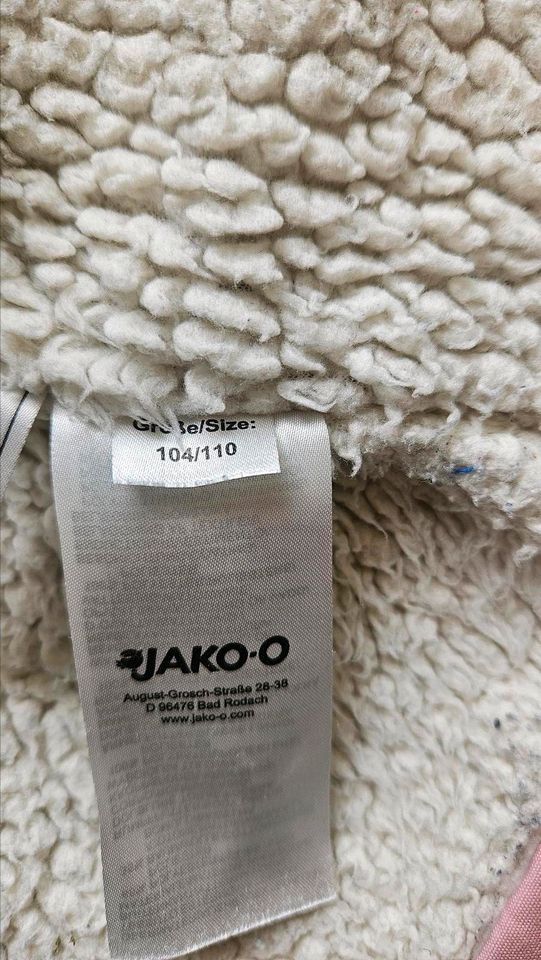 Jako-o Mädchen Jacke, Gr. 104/110 in Grasbrunn