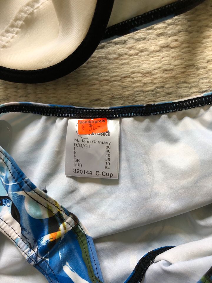 Neu mit Etikett diverse Bikinis je 3,50€ in Markkleeberg