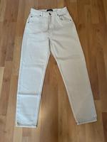 Damenjeans Reserved Niedersachsen - Celle Vorschau