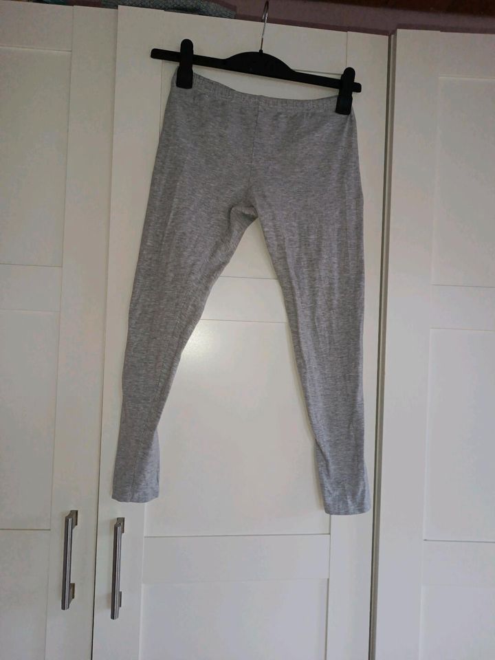 H&M 3/4 Leggings m Viscose GR. S in Oberreichenbach