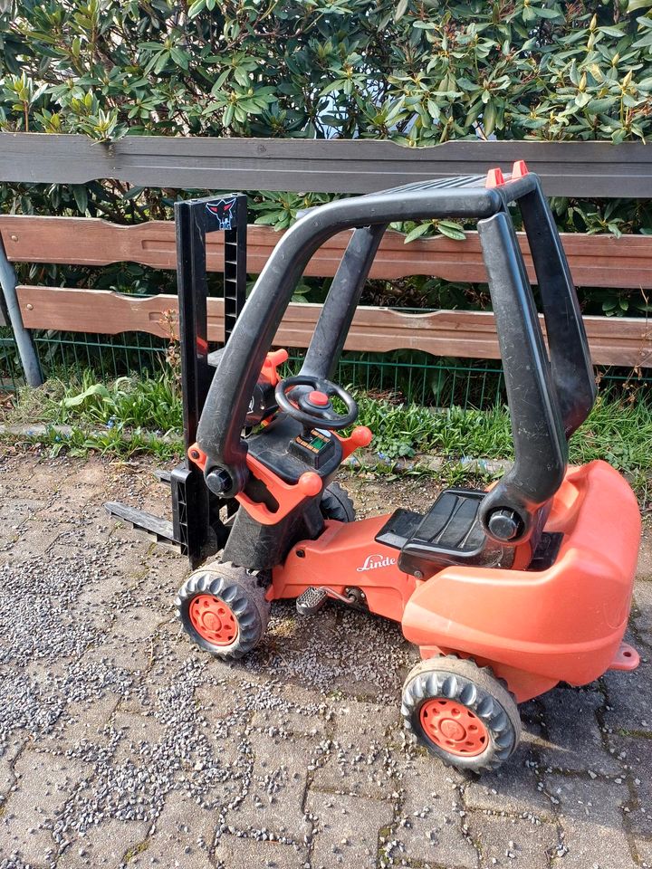 Gabelstapler "Linde" Tretfahrzeug in Naunhof