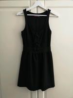 ZARA TRF | schwarzes Mini-Kleid | Gr. S/36 | schwarz, Kleid Hessen - Laubach Vorschau