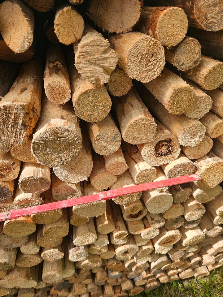 Holzpfosten Zaunpfosten Fichte in Lehrberg