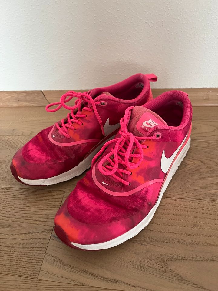 Nike-Sneaker Pink in Dachau
