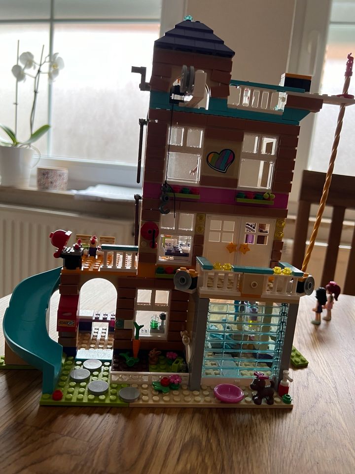 Lego Friends Haus in Meckenbeuren