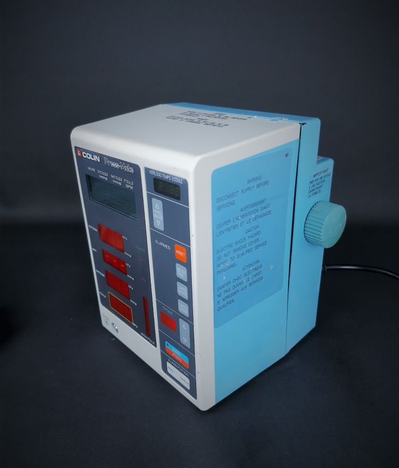 COLIN Press-Mate Patientenmonitor / Blutdruckmessgerät in Kehl