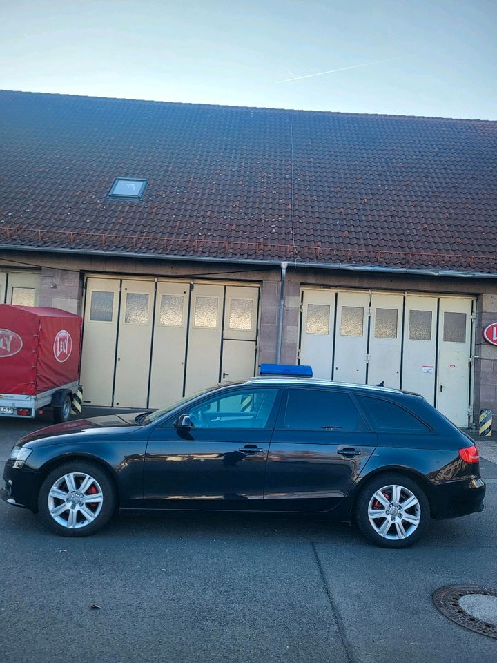 Audi A4 Facelift neuem Tüv, Xenon, Euro5 in Bad Hersfeld