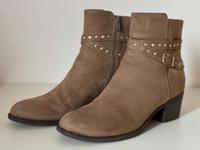 Graceland Stiefel Stiefelette Schuhe Gr. 41 braun neuwertig Bayern - Bad Kissingen Vorschau
