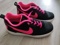 Nike Schuhe Sportschuhe Gr. 37,5 Sneaker Berlin - Treptow Vorschau