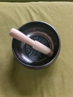 Singing Bowl 10,5cm Tibetische c Set für Meditation, Ch Neuhausen-Nymphenburg - Neuhausen Vorschau