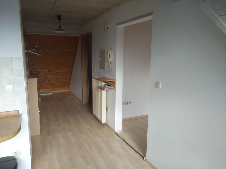 Schöne DG Wohnung in Ruhiger Lage in Velden