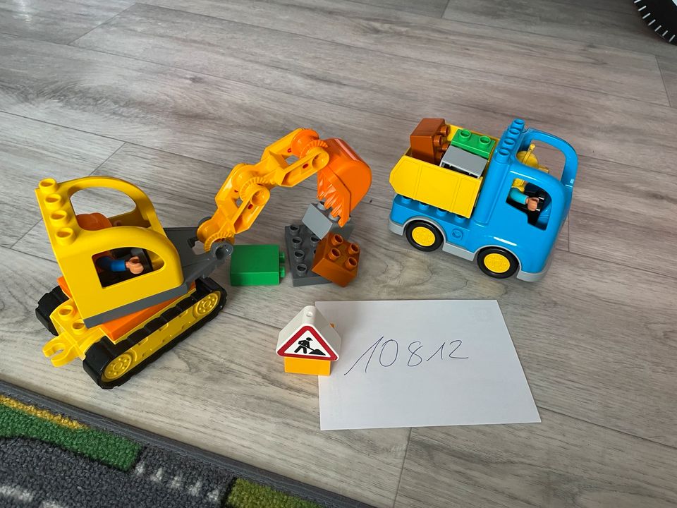 Lego Duplo Bagger mit Lastwagen 10812 in Bad Duerrenberg