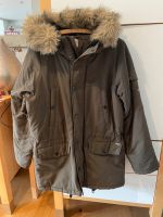 Carhartt Jacke, Winterjacke, Parka, Gr M, Oliv Köln - Nippes Vorschau