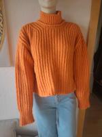 orangefarbener Pullover Bayern - Niederwerrn Vorschau