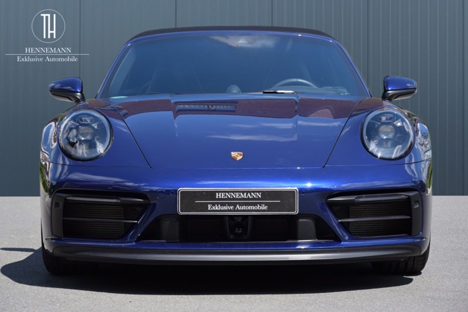 Porsche 911/992 Carrera 4 GTS Cabrio*InnoDrive*Lift*Matrix*BOSE* in Bremen