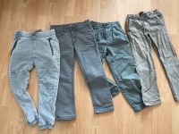 7 teiliges Klamottenpaket Hosen und Pullis für Jungs Frankfurt am Main - Niederursel Vorschau