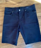 H&M Herren Bermuda Slim Fit Gr. 33 dunkelblau Bayern - Obernbreit Vorschau