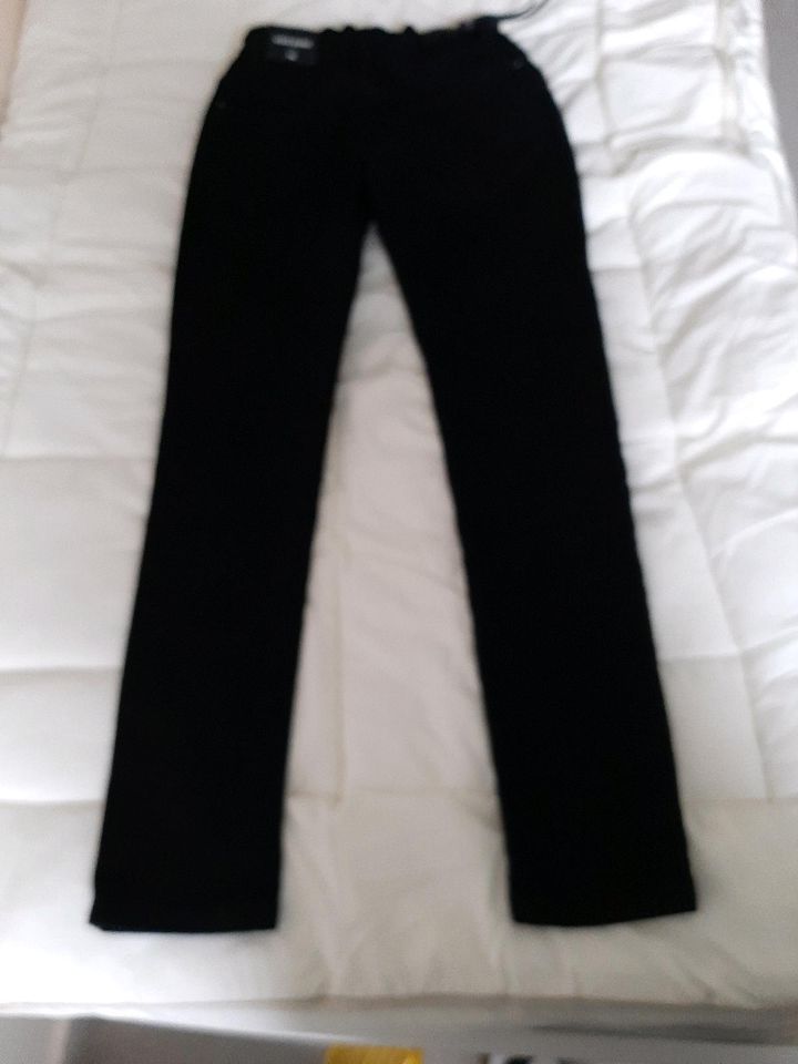 Super skinny  jeanshose ganz neu   Größe 164 in Grimmen