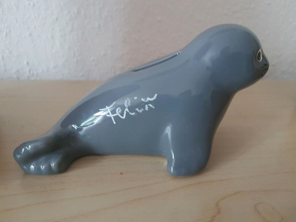 Spardose Robbe Seehund mit Namen Felix B-Ware neu in Potsdam