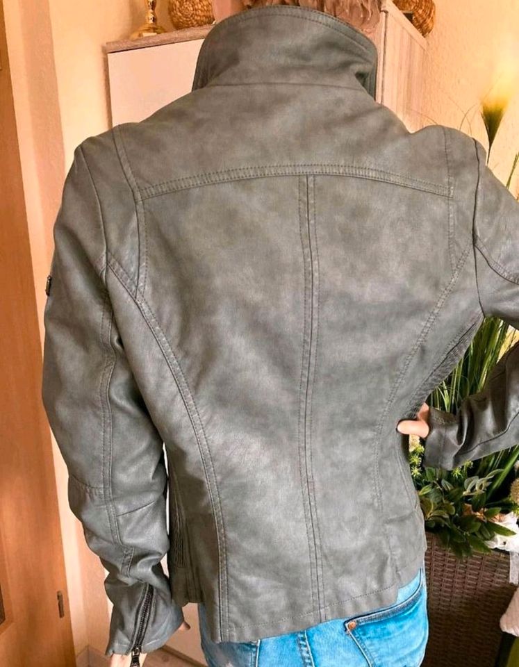 Cecil Lederjacke Jacke Leder Bikerjacke Gr: 36-38 Kaki grün grau in Camburg