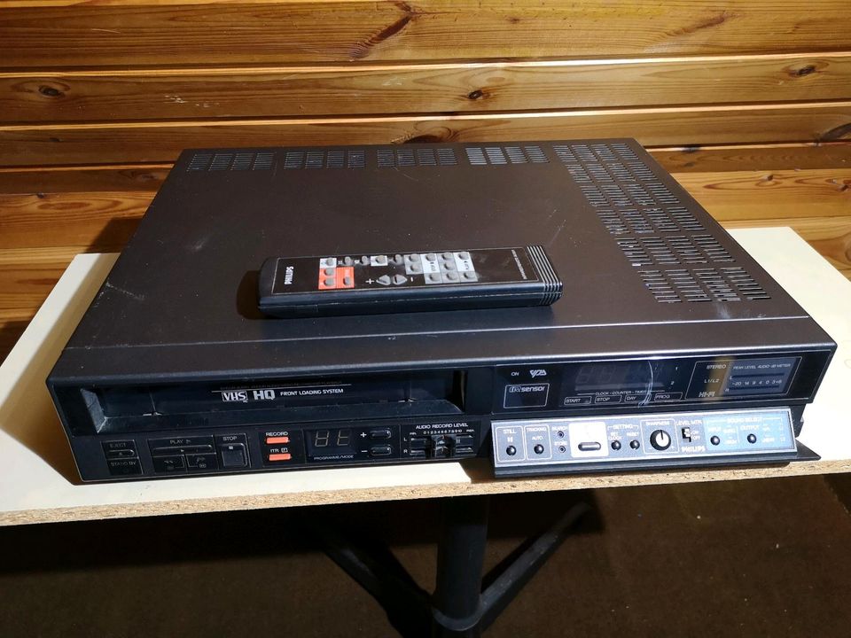 VHS Videorekorder Philips VR6760 in Wiefelstede