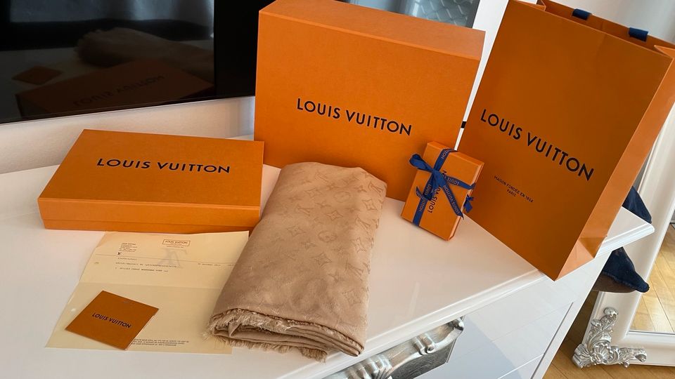 Original Louis Vuitton Schal Monogram shine Tuch in Baden-Württemberg -  Linkenheim-Hochstetten