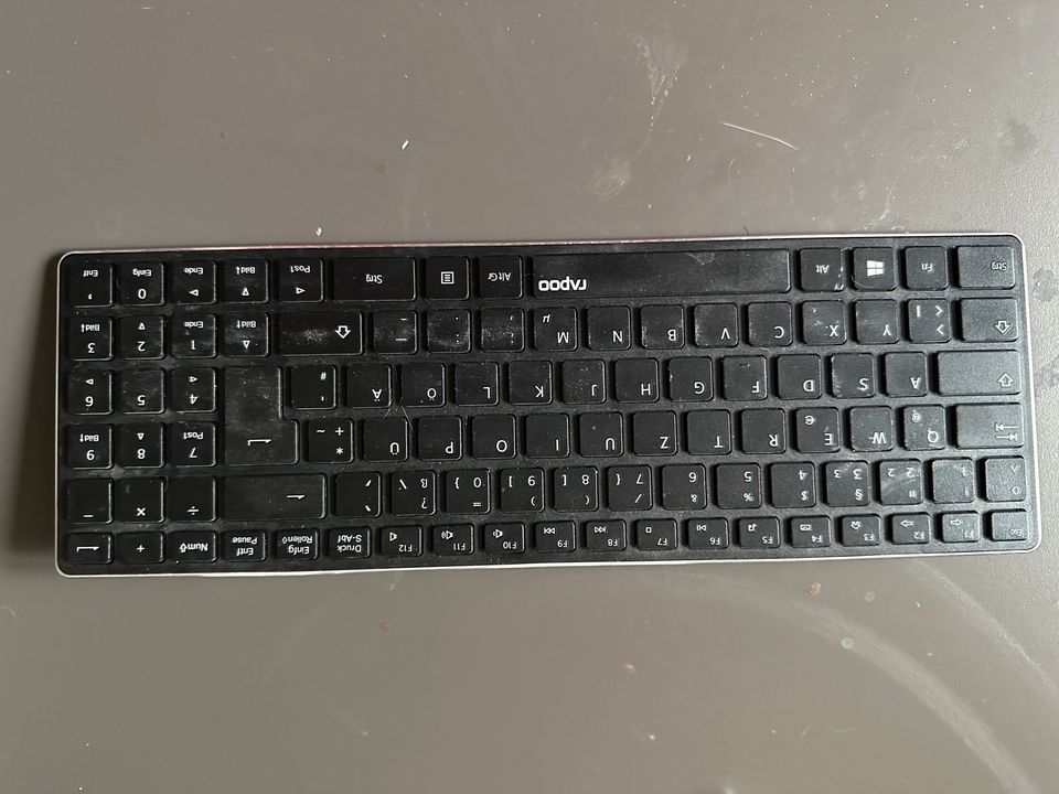 Bluetooth Tastatur schwarz in Hagen