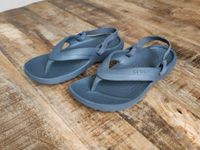 Crocs Kinder Flipflops Badeschuhe Wasserschuhe grau Gr.28/29 München - Au-Haidhausen Vorschau