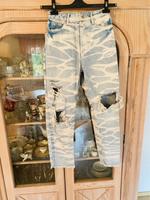 Berska mom Jeans destrissed Gr 34 Sachsen - Strahwalde Vorschau