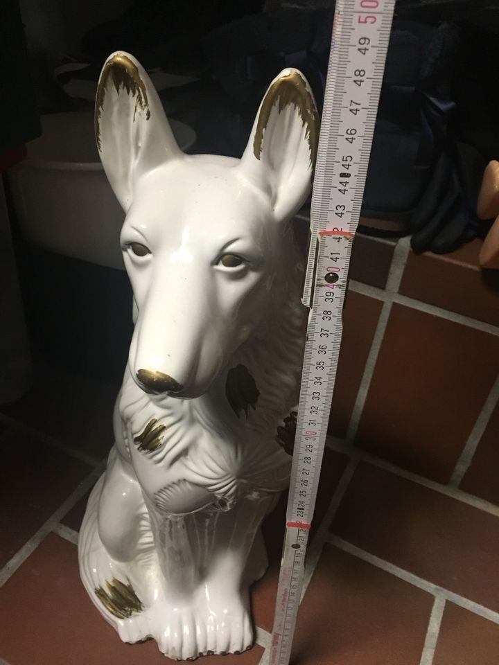 Keramik Hundefigur in Meppen