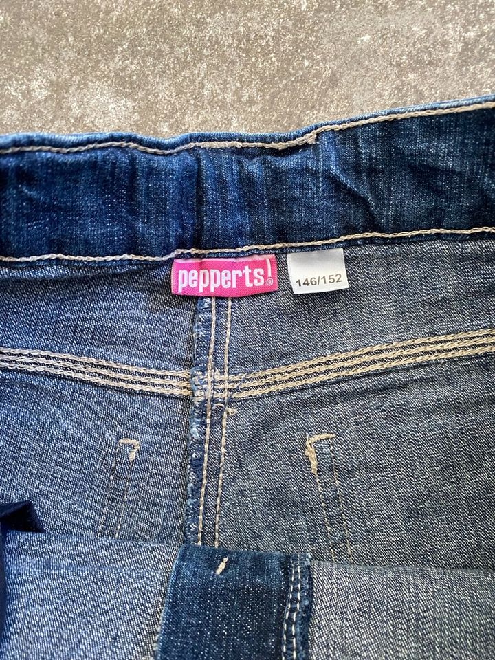 Reserviert Pepperts Jeans Shorts Gr. 146/152 Preis: 2,50 € in Bergen auf Rügen